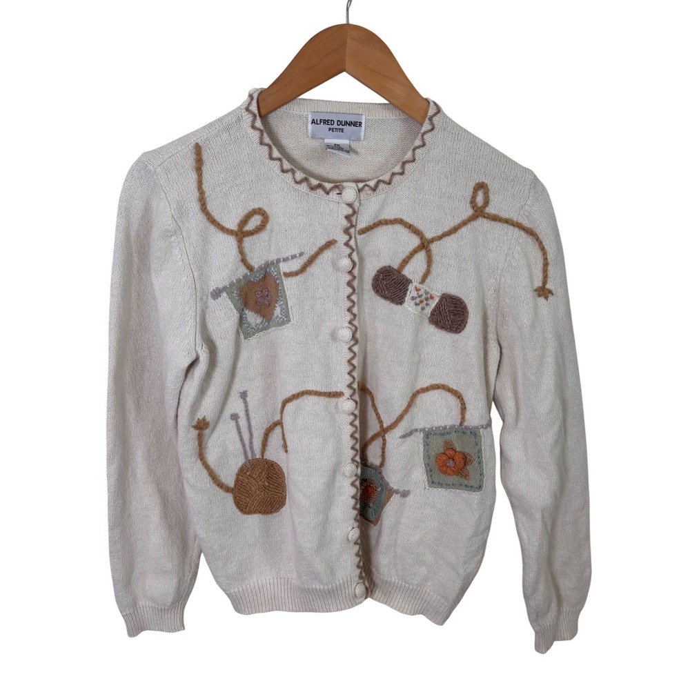 Alfred Dunner Cardigan Petite Medium Ball of Yarn Crochet Needlework Knitting